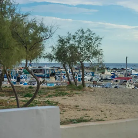 Andrew's - Playita *